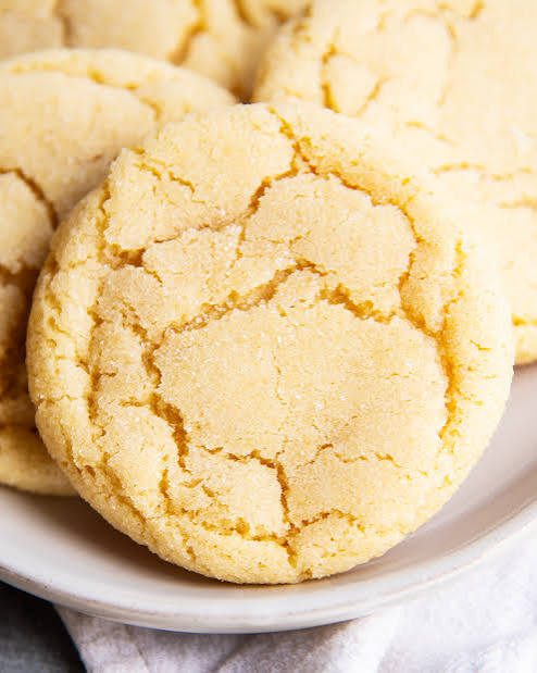 Plate of sugar cookies